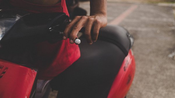 Quelles stratégies de soins de la peau sont essentielles pour les patients sous thérapies ciblées en oncologie ?